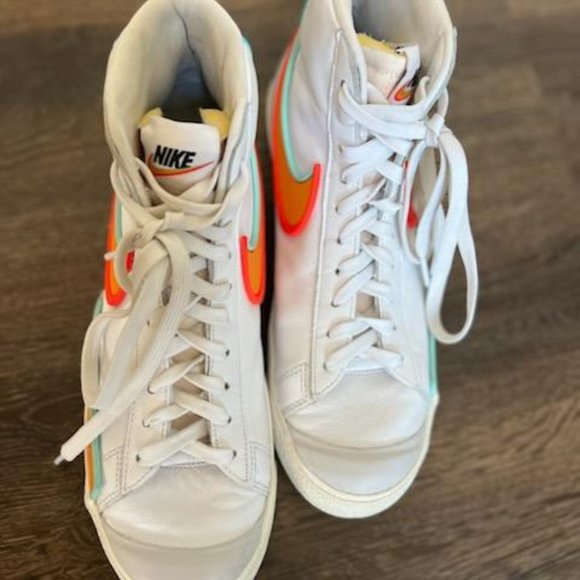 Nike Blazers Mid '77 Infinite "White Kumquat" - Picture 6 of 7